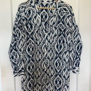 Athleta Navy and White Swim Coverup